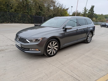 Used Volkswagen Passat 2017 for sale - 76265642: Photo 4