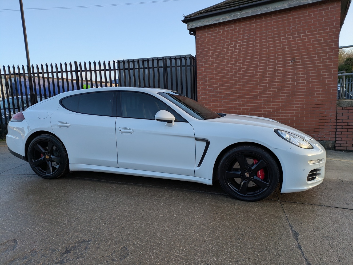 Used Porsche Panamera 2014 for sale - 76740794: Photo 16