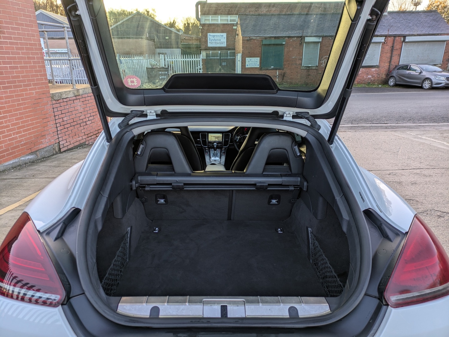 Used Porsche Panamera 2014 for sale - 76740794: Photo 21