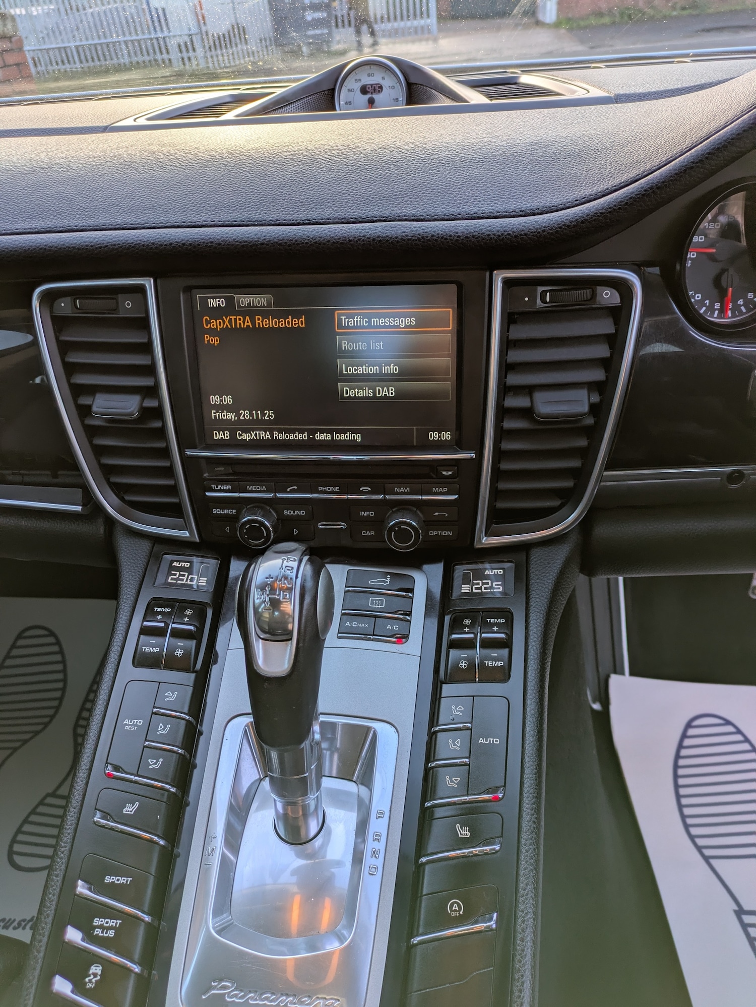 Used Porsche Panamera 2014 for sale - 76740794: Photo 38