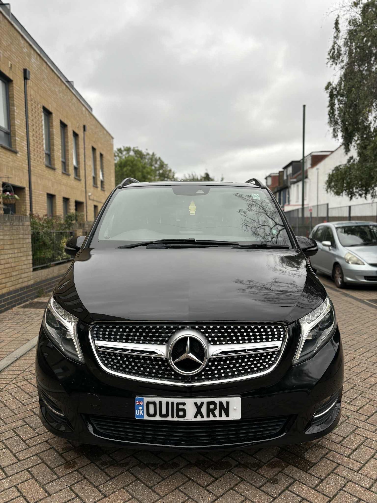 Used Mercedes-Benz V-Class 2016 for sale - 76057240: Photo 1