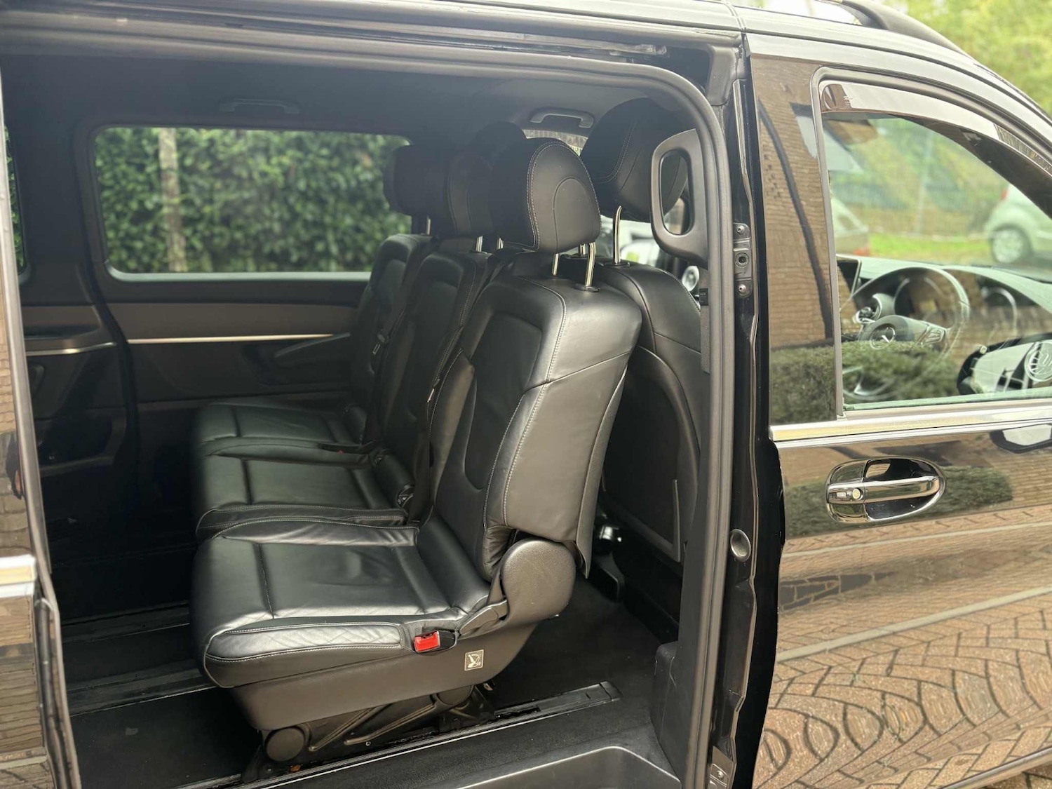 Used Mercedes-Benz V-Class 2016 for sale - 76057240: Photo 11