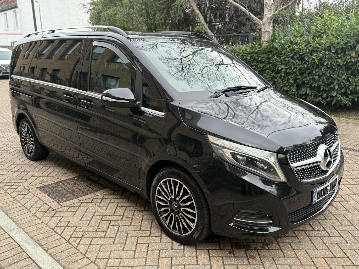 Used Mercedes-Benz V-Class 2016 for sale - 76057240: Photo 4