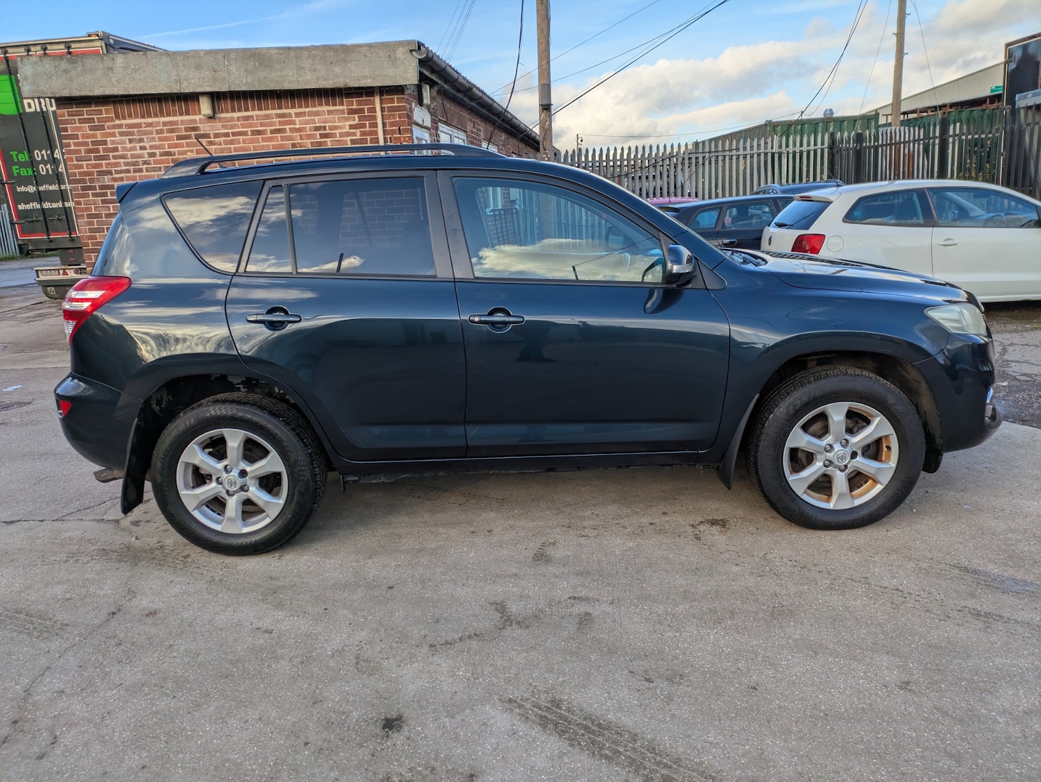 Used Toyota RAV4 2010 for sale - 76566477: Photo 13