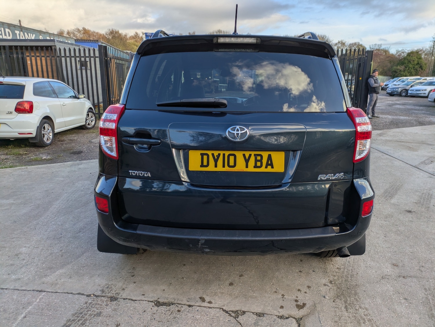 Used Toyota RAV4 2010 for sale - 76566477: Photo 9