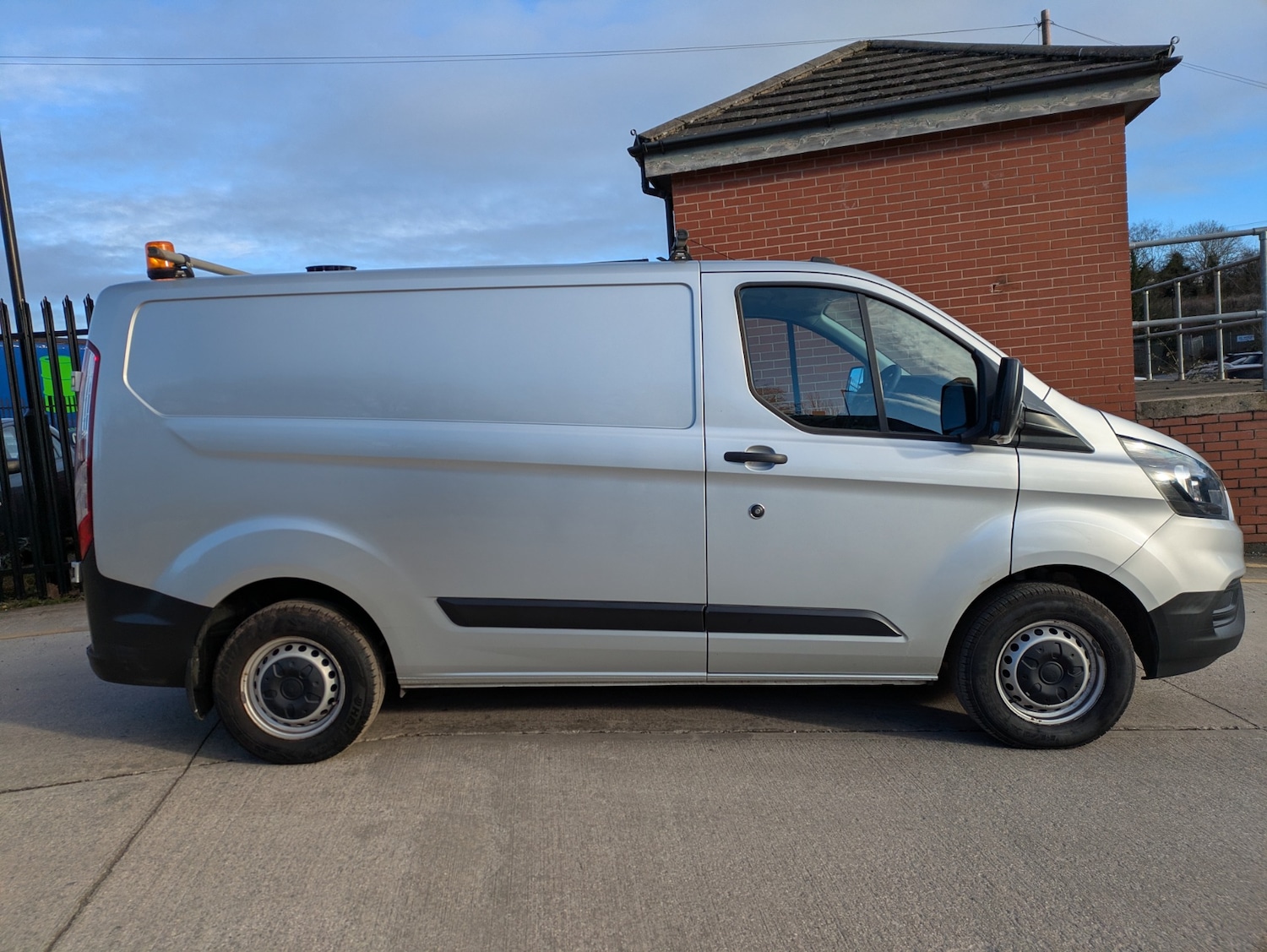 Used Ford Transit Custom 2020 for sale - 77086504: Photo 16
