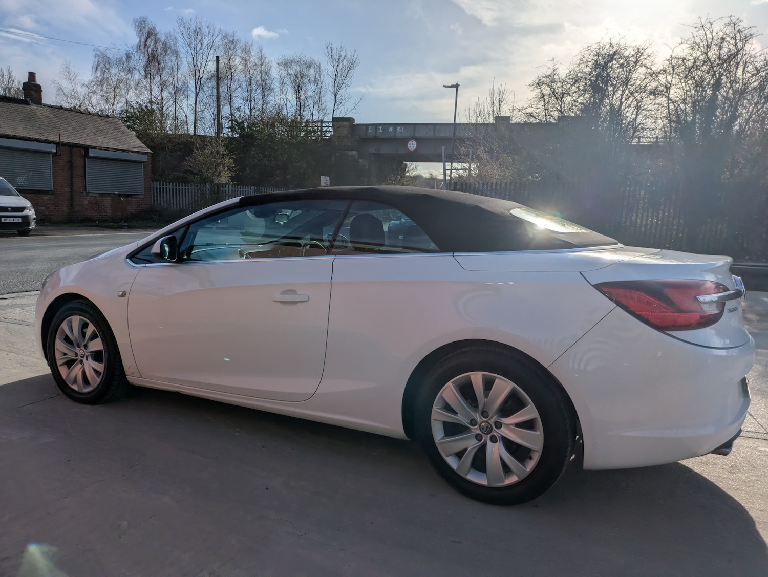 Used Vauxhall Cascada 2014 for sale - 78014782: Photo 6