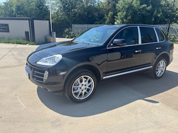 Used Porsche Cayenne 2007 for sale - 79006057: Photo