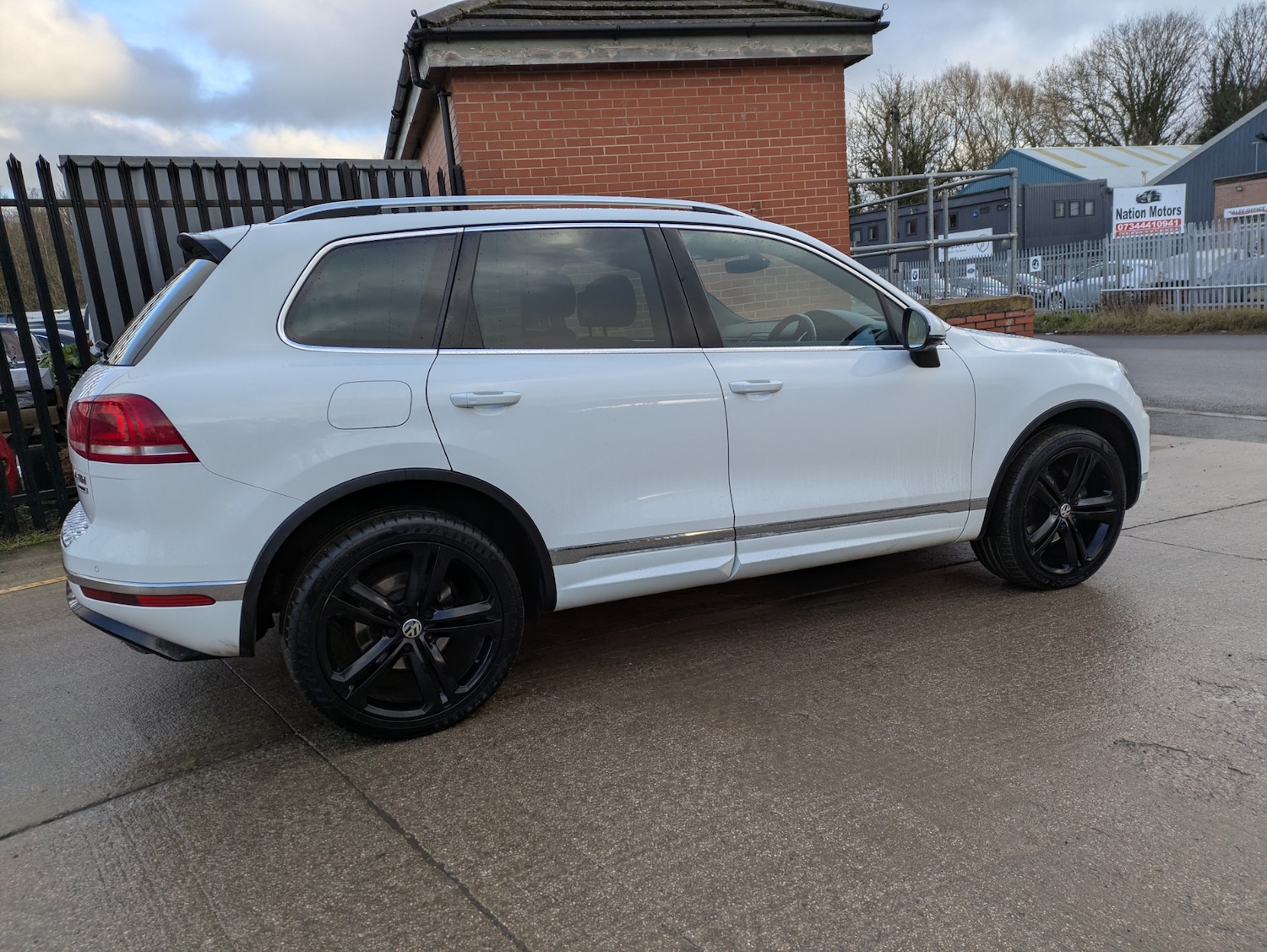 Used Volkswagen Touareg 2017 for sale - 77223310: Photo 15