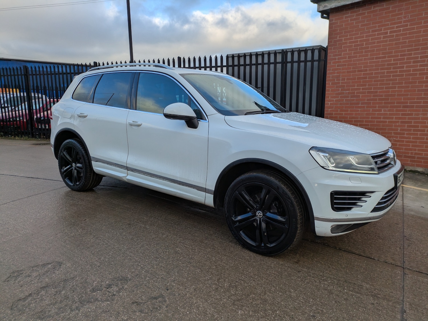 Used Volkswagen Touareg 2017 for sale - 77223310: Photo 19