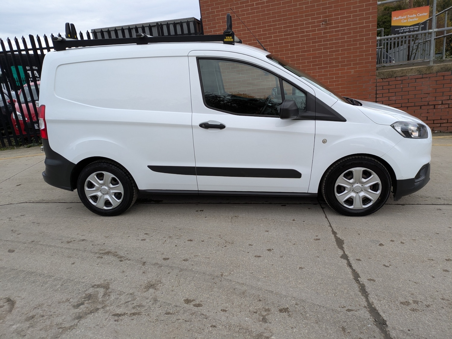 Used Ford Transit Courier 2019 for sale - 76490373: Photo 12