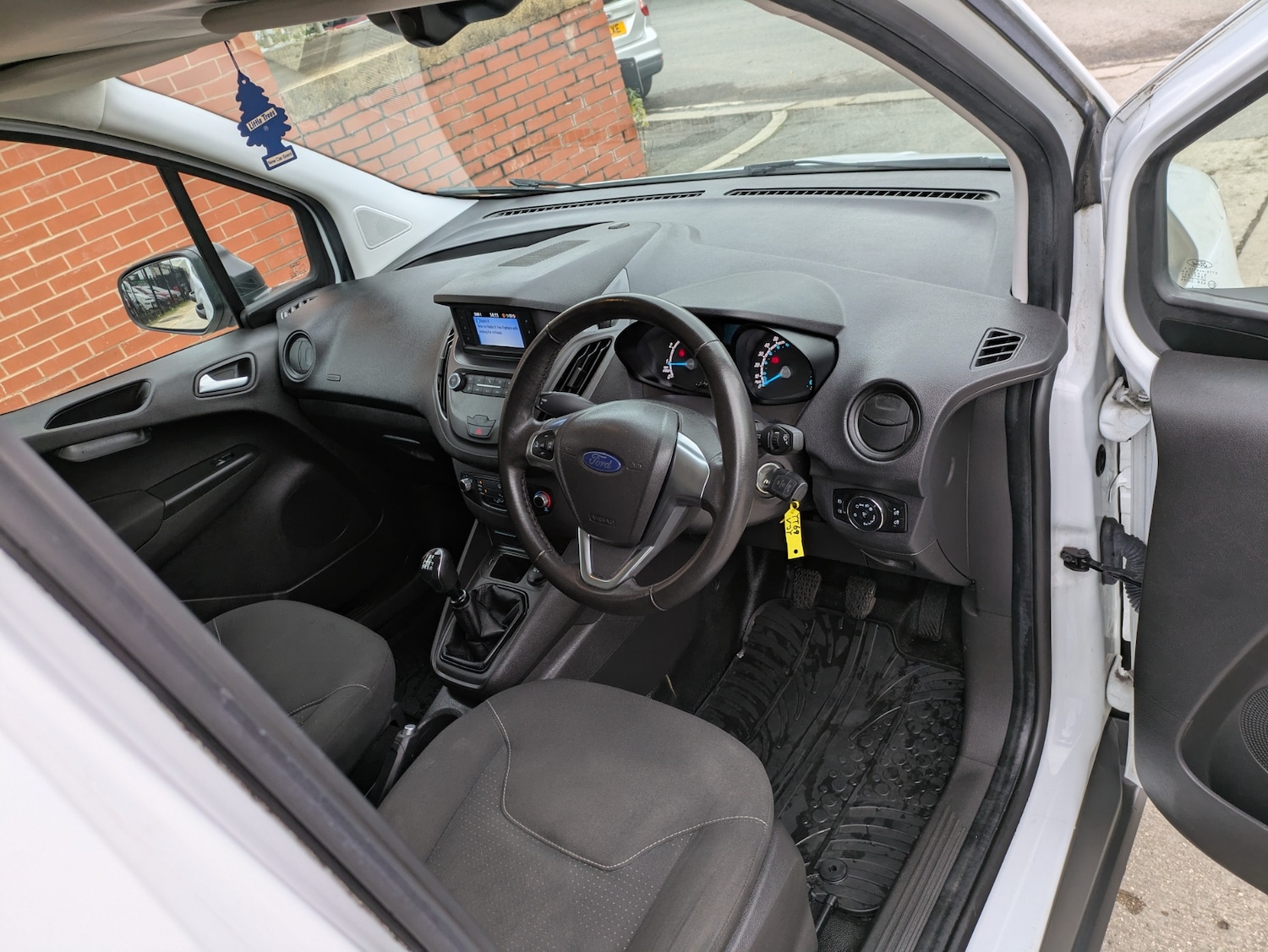 Used Ford Transit Courier 2019 for sale - 76490373: Photo 20