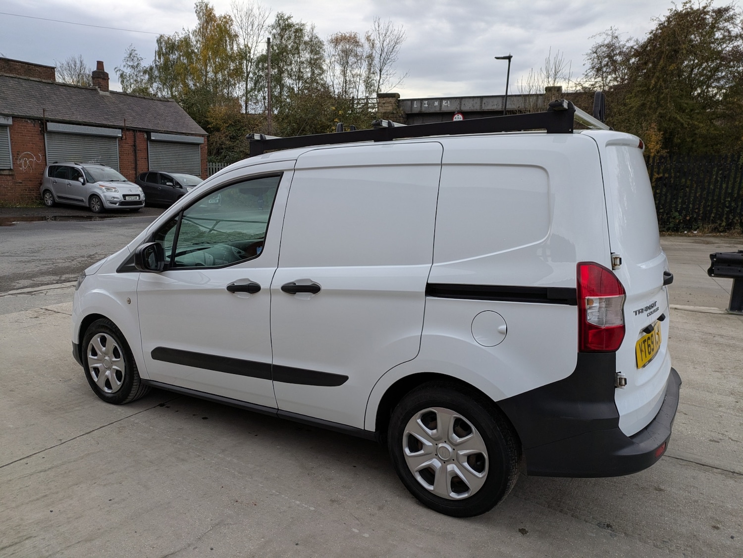 Used Ford Transit Courier 2019 for sale - 76490373: Photo 6