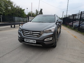 Used Hyundai Santa Fe 2014 for sale - 78531927: Photo