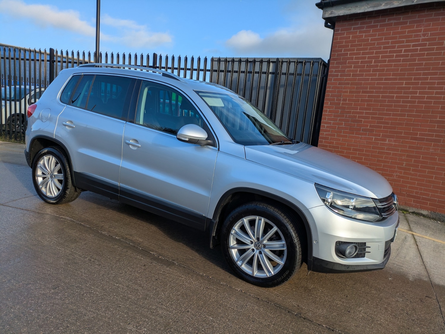 Used Volkswagen Tiguan 2012 for sale - 76792661: Photo 12