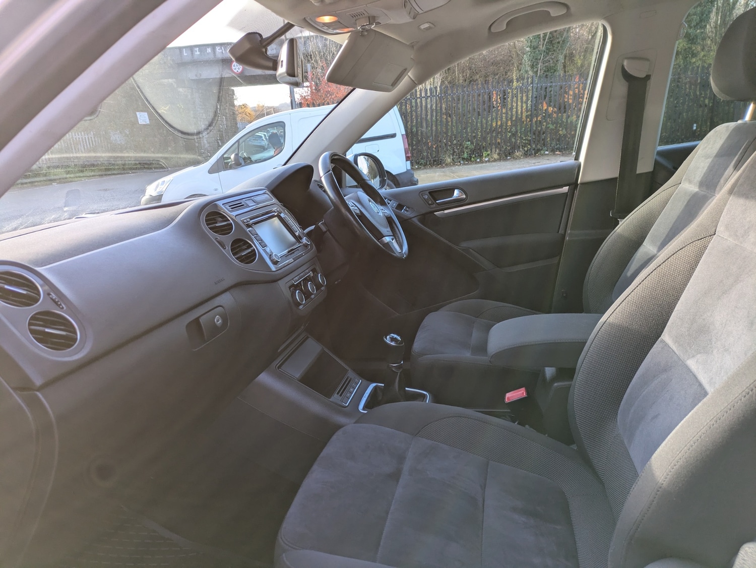 Used Volkswagen Tiguan 2012 for sale - 76792661: Photo 20