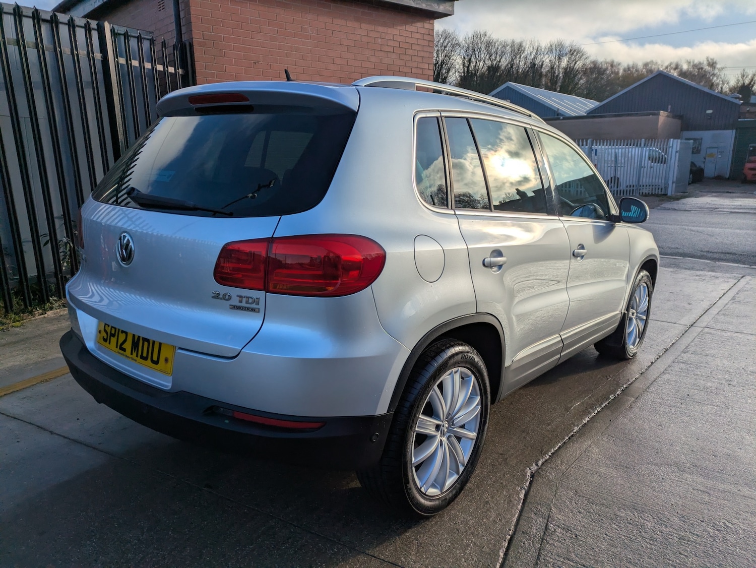 Used Volkswagen Tiguan 2012 for sale - 76792661: Photo 9