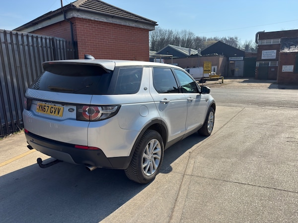 Used Land Rover Discovery Sport 2024 for sale - 74988053: Photo 5