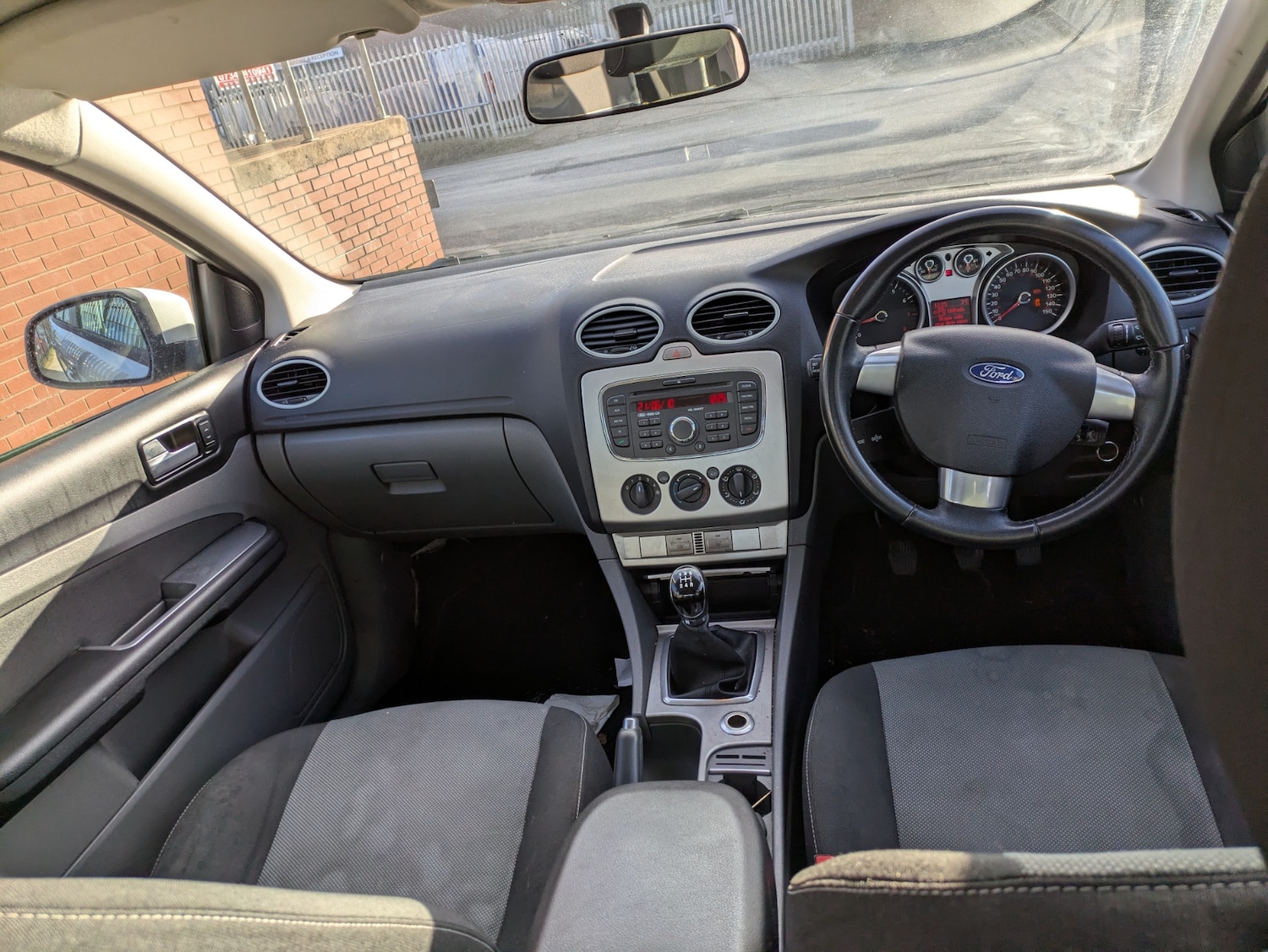 Used Ford Focus 2010 for sale - 77179535: Photo 14