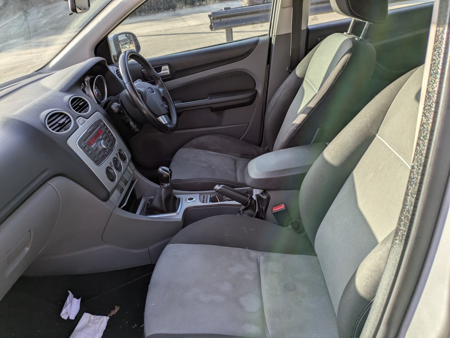 Used Ford Focus 2010 for sale - 77179535: Photo 15