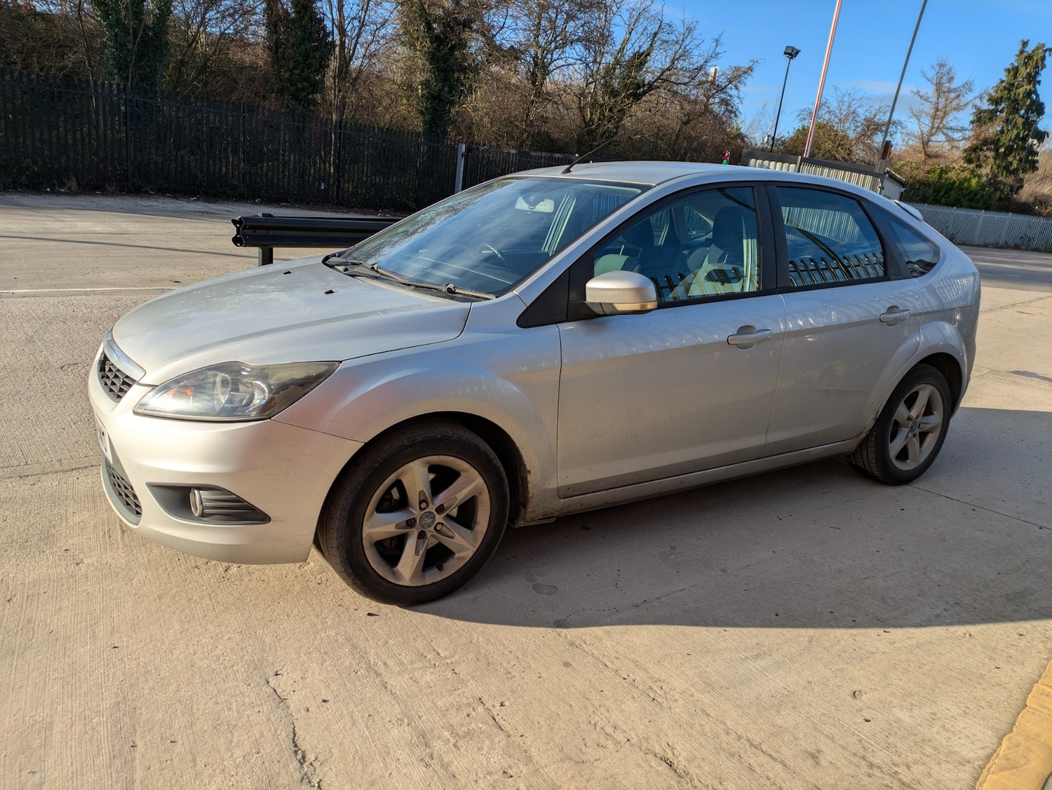 Used Ford Focus 2010 for sale - 77179535: Photo 4