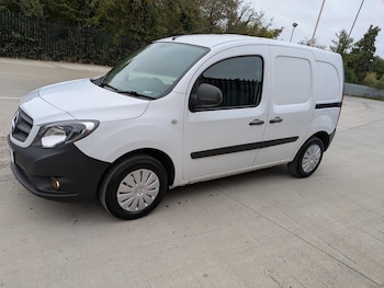 Used Mercedes-Benz Citan 2018 for sale - 76235155: Photo