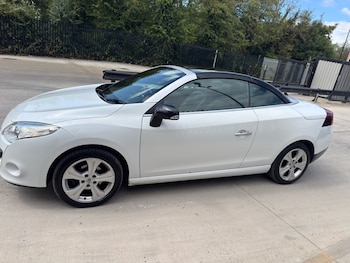 Used Renault Megane 2011 for sale - 79381912: Photo