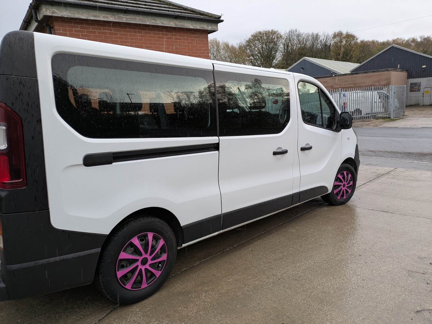 Used Vauxhall Vivaro 2015 for sale - 76613601: Photo 13