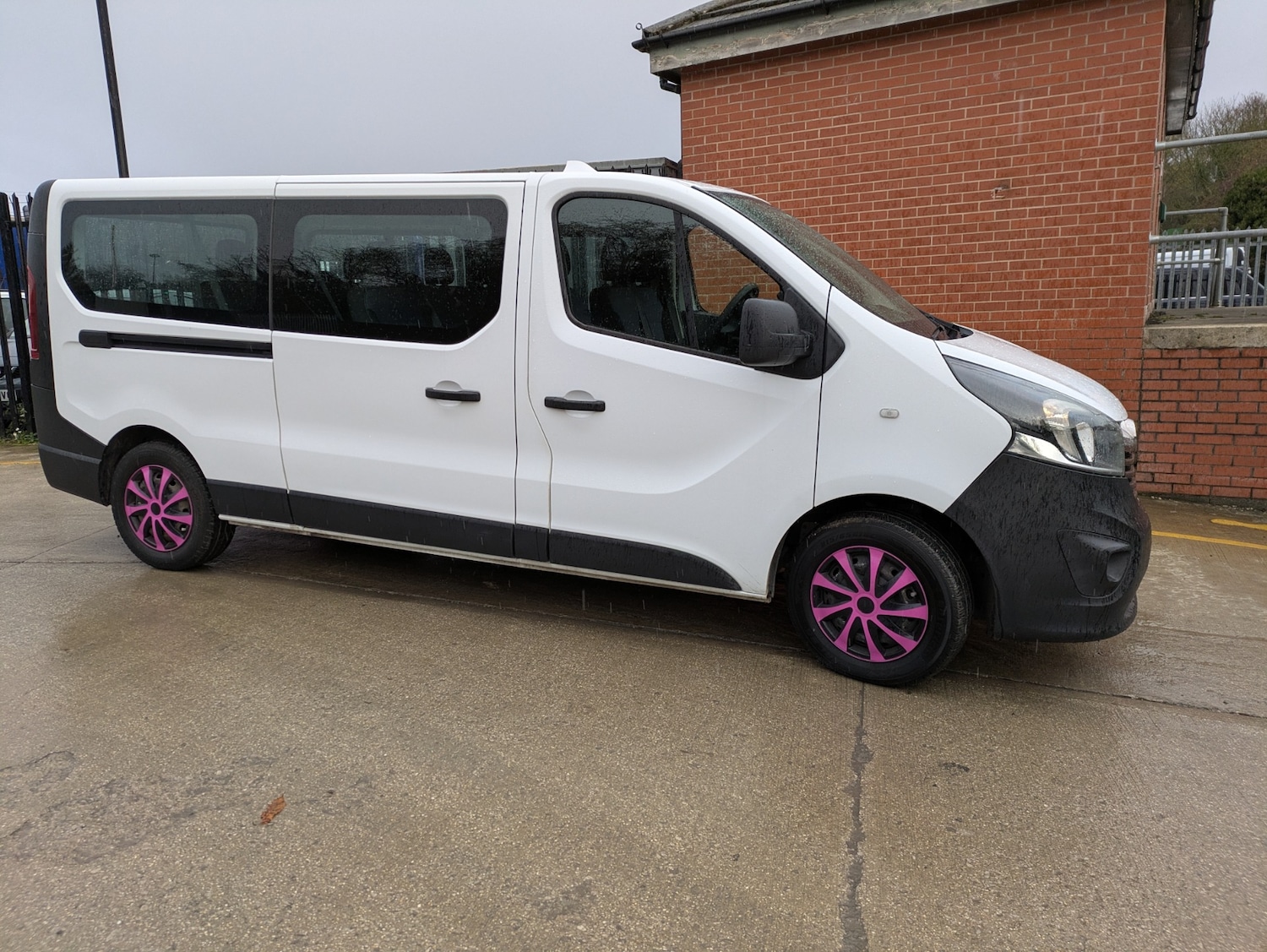 Used Vauxhall Vivaro 2015 for sale - 76613601: Photo 17