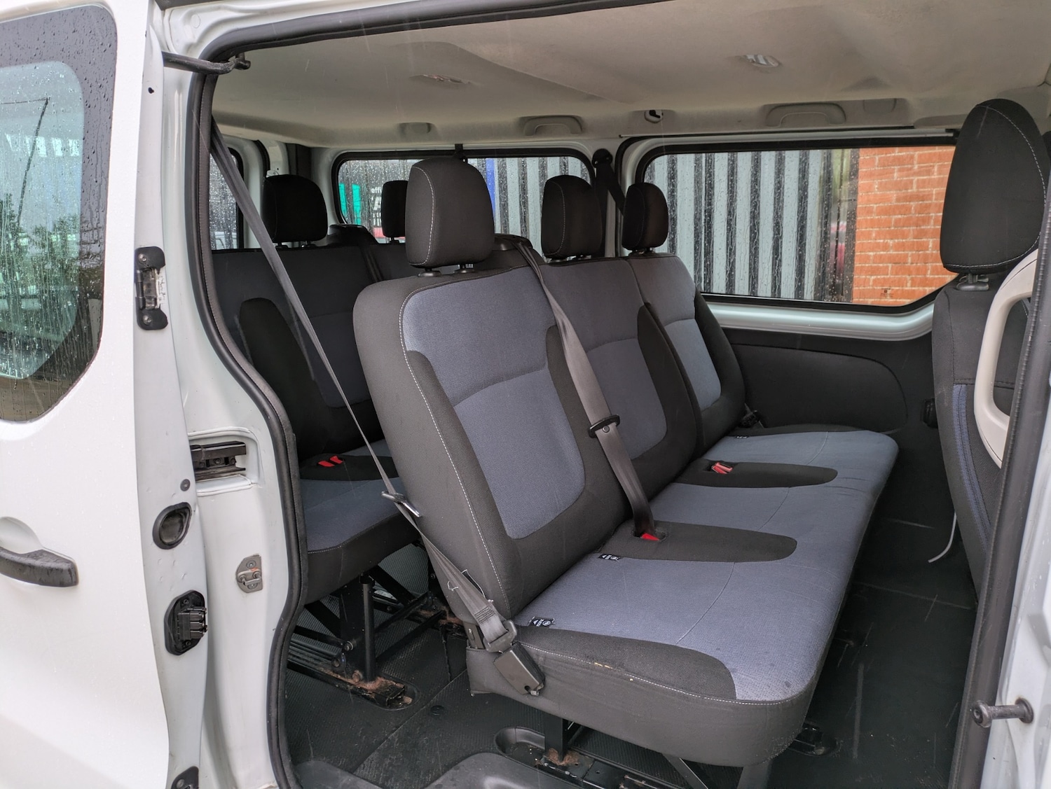 Used Vauxhall Vivaro 2015 for sale - 76613601: Photo 22