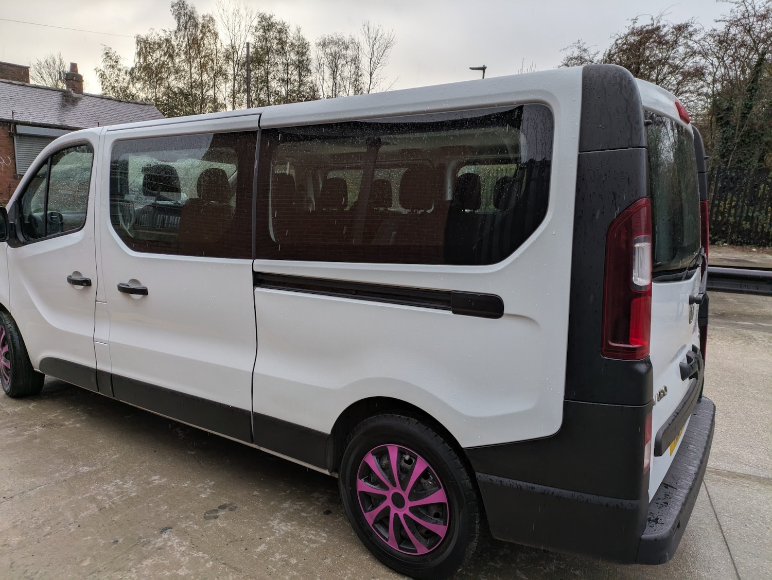 Used Vauxhall Vivaro 2015 for sale - 76613601: Photo 7