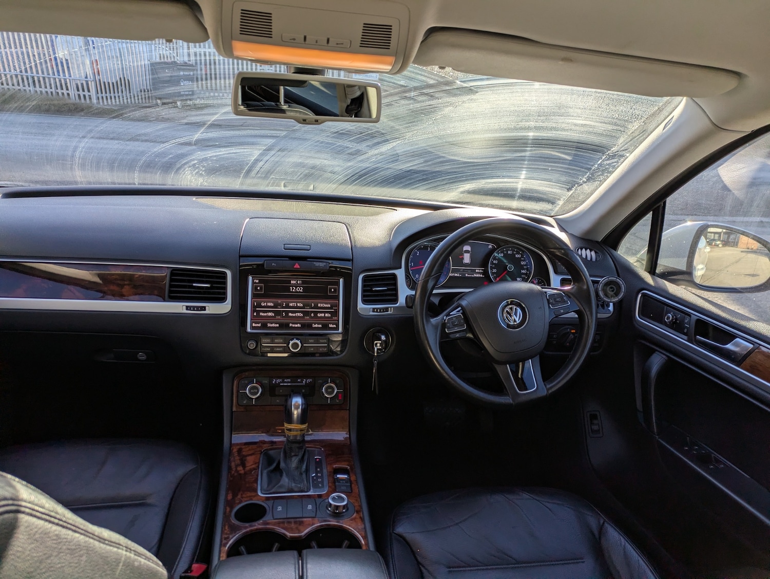 Used Volkswagen Touareg 2012 for sale - 77086561: Photo 20