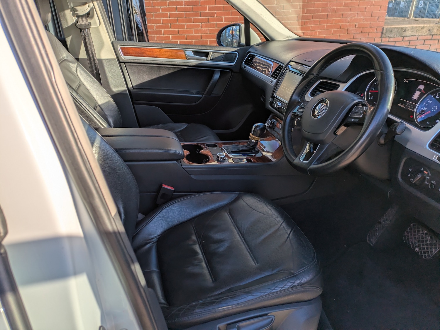 Used Volkswagen Touareg 2012 for sale - 77086561: Photo 22