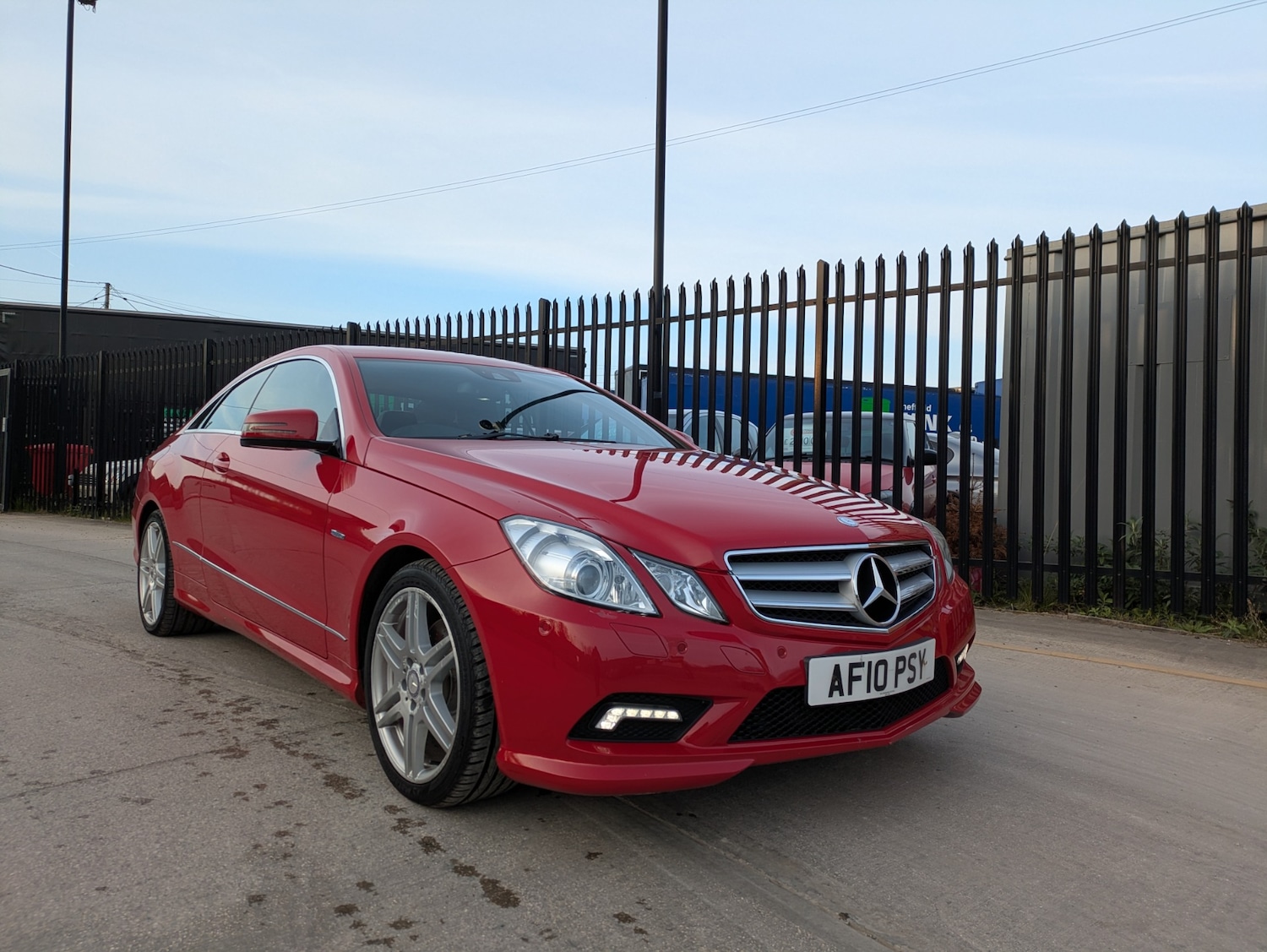 Used Mercedes-Benz E Class 2010 for sale - 77951621: Photo 18