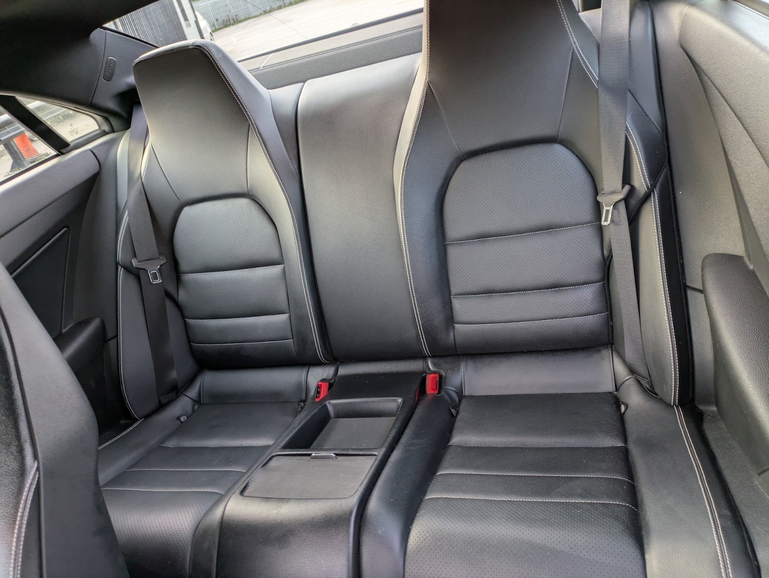 Used Mercedes-Benz E Class 2010 for sale - 77951621: Photo 24