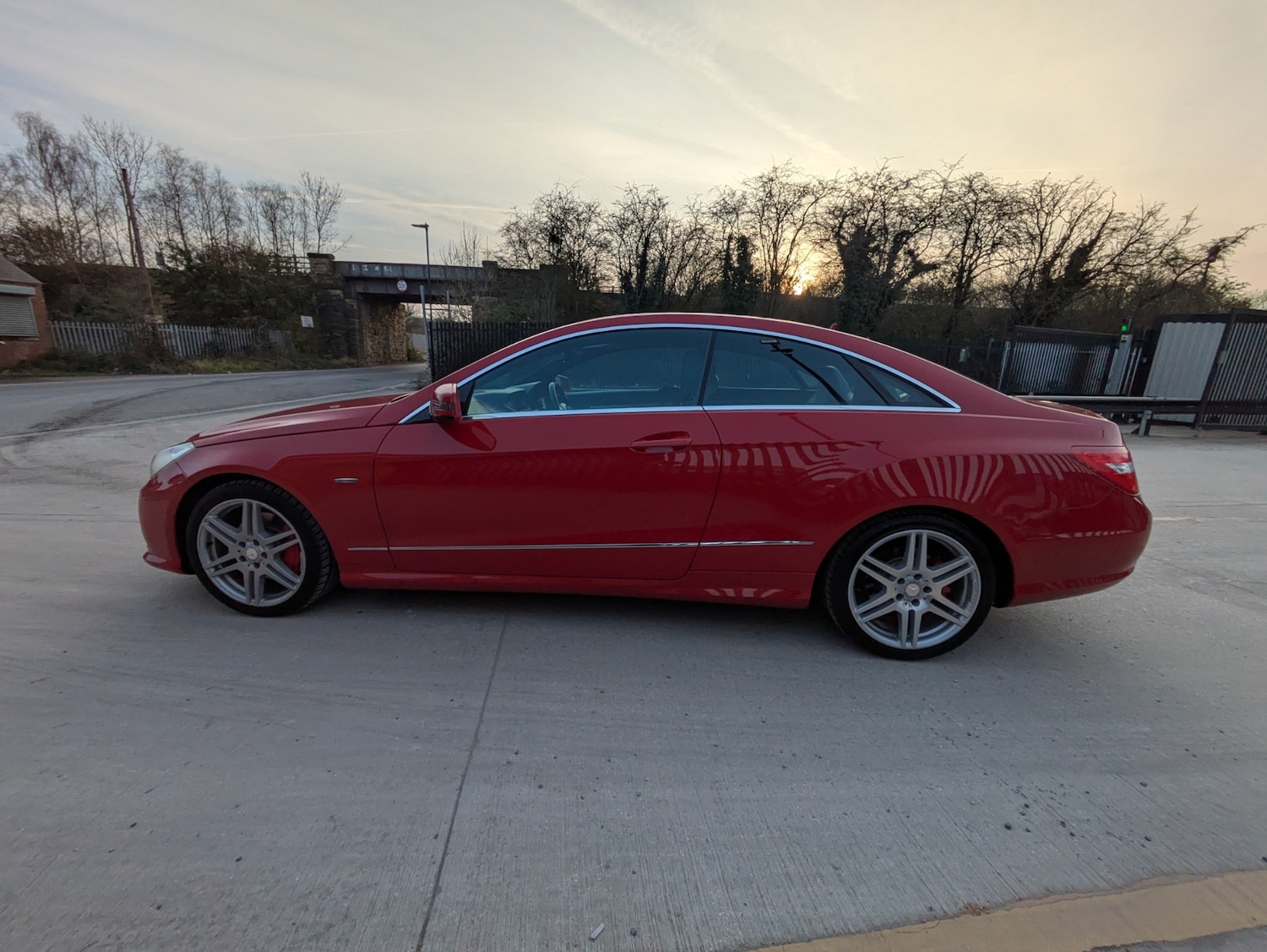 Used Mercedes-Benz E Class 2010 for sale - 77951621: Photo 7