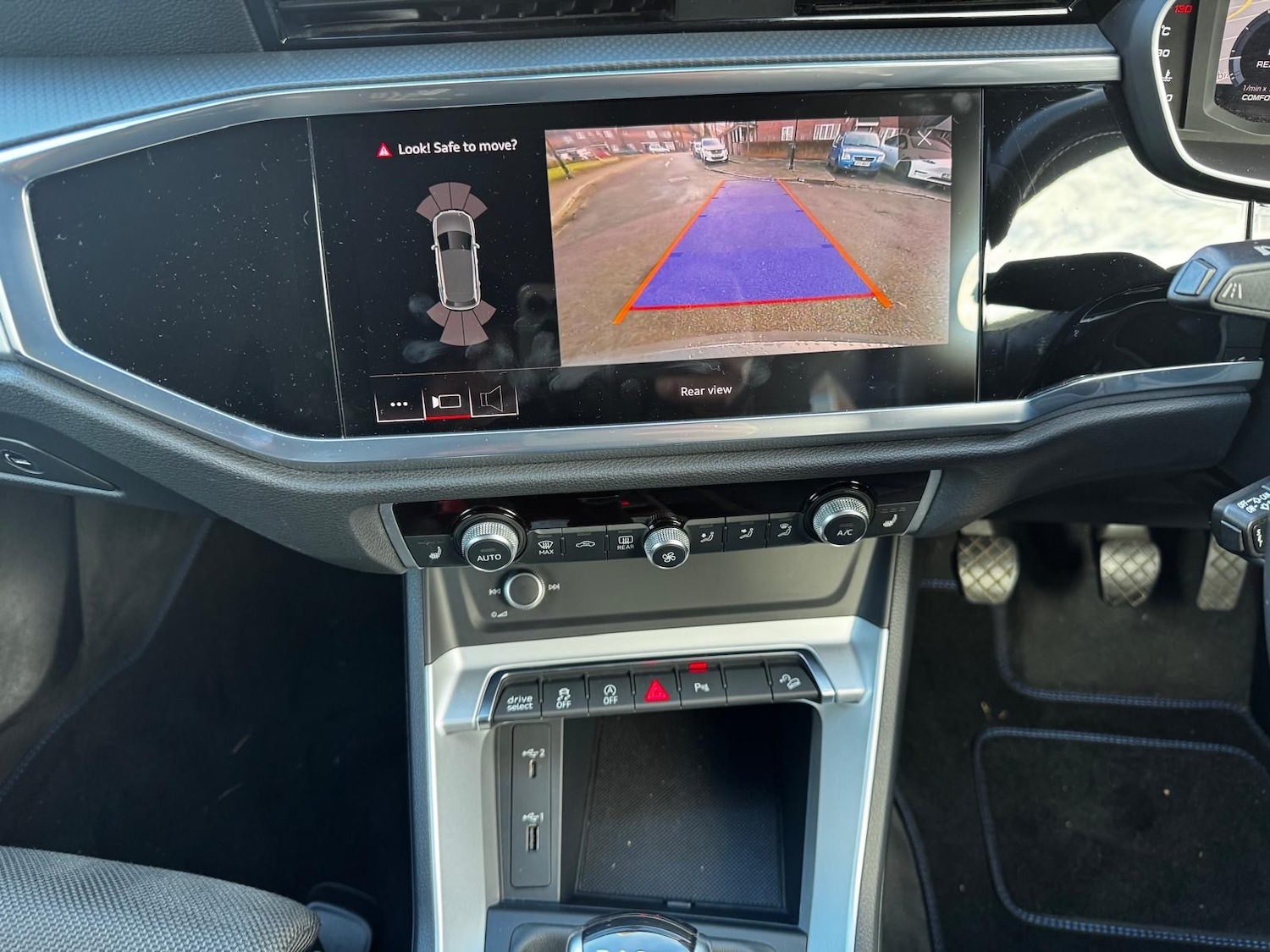 Used Audi Q3 2020 for sale - 77198284: Photo 24