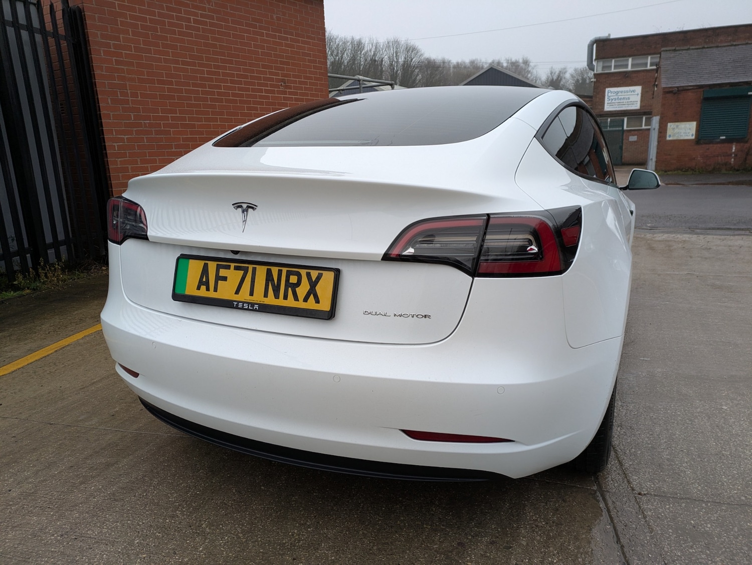 Used Tesla Model 3 2021 for sale - 77431949: Photo 12