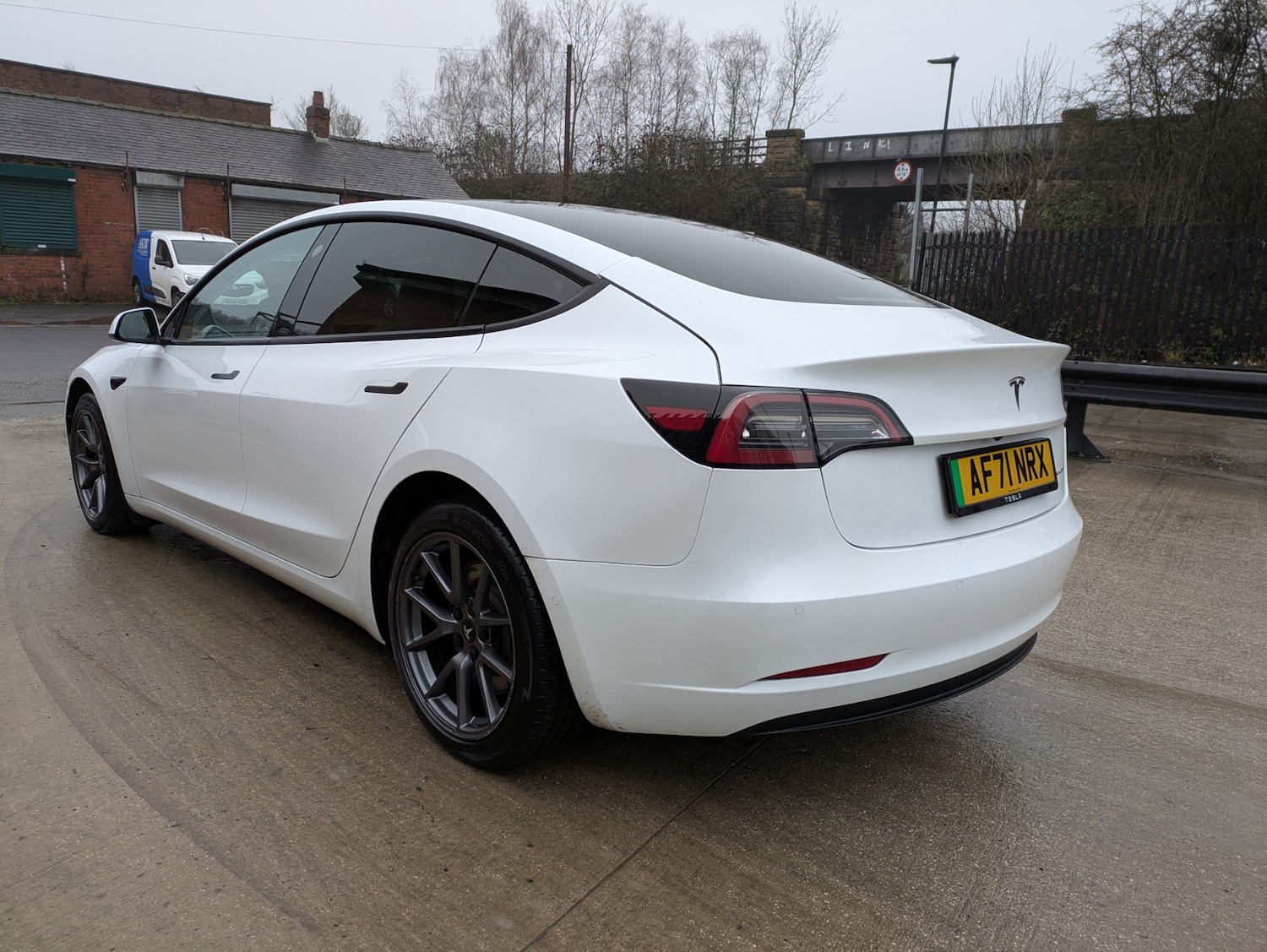 Used Tesla Model 3 2021 for sale - 77431949: Photo 9