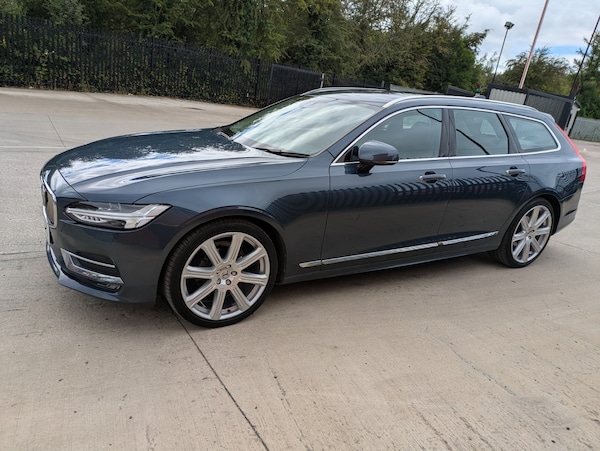 Used Volvo V90 2019 for sale - 75316167: Photo 4