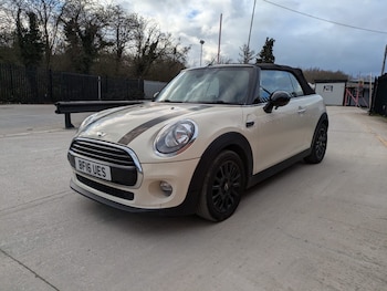Used MINI Convertible 2016 for sale - 79628638: Photo
