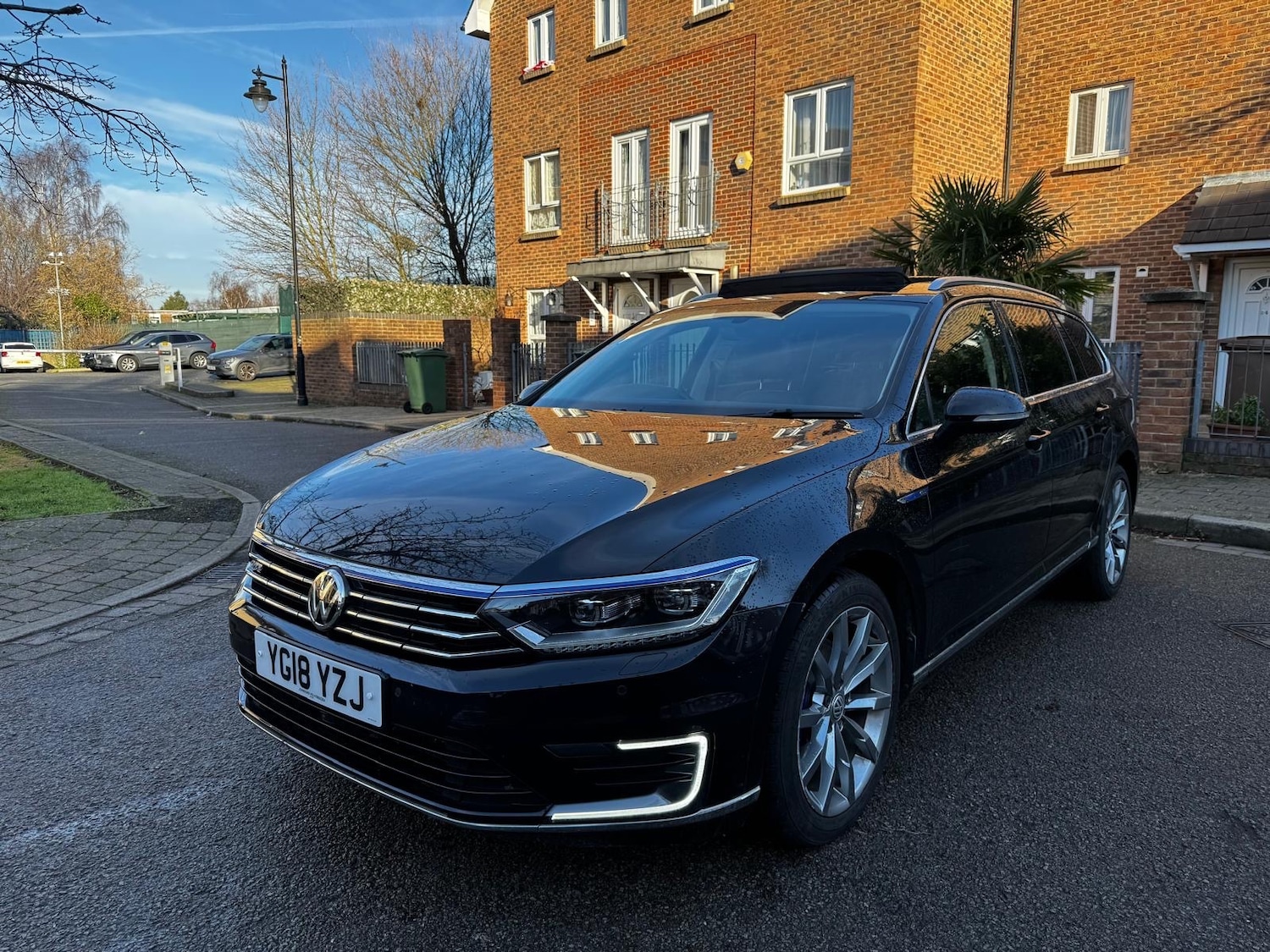 Used Volkswagen Passat 2018 for sale - 77196776: Photo 2