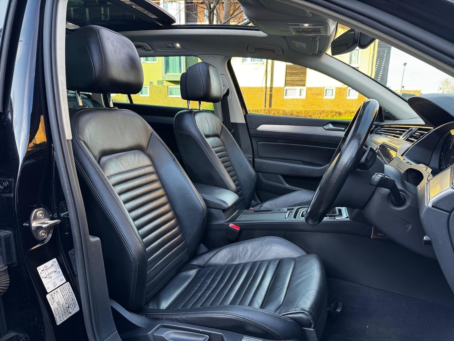 Used Volkswagen Passat 2018 for sale - 77196776: Photo 21