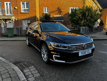 Used Volkswagen Passat 2018 for sale - 77196776: Photo