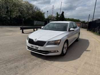 Used Skoda Superb 2017 for sale - 74848386: Photo