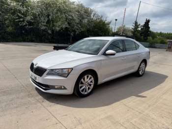 Used Skoda Superb 2017 for sale - 74848386: Photo