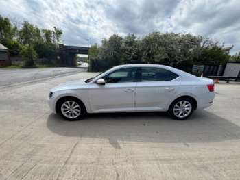 Used Skoda Superb 2017 for sale - 74848386: Photo