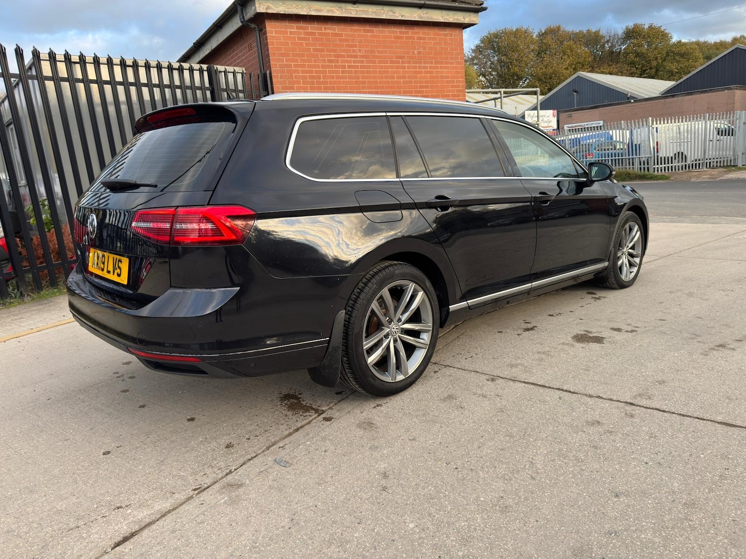 Used Volkswagen Passat 2019 for sale - 75995564: Photo 11