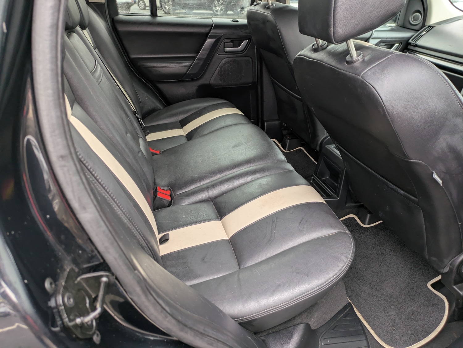 Used Land Rover Freelander 2011 for sale - 77208575: Photo 15