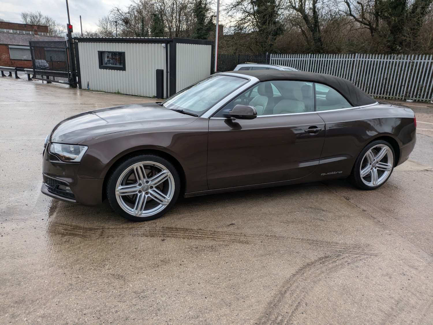 Used Audi A5 2009 for sale - 77522286: Photo 4